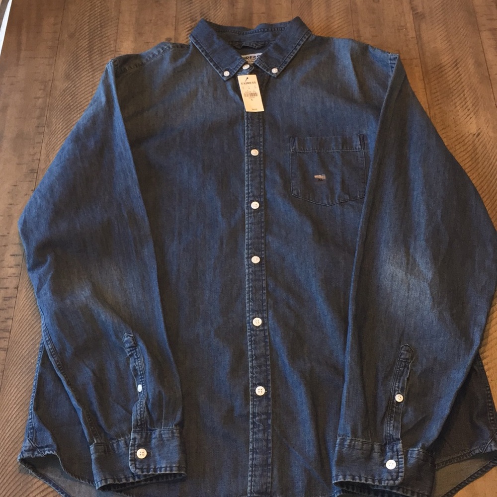 NWOT Men’s EXPRESS XL DENIM SHIRT SOFT WASH